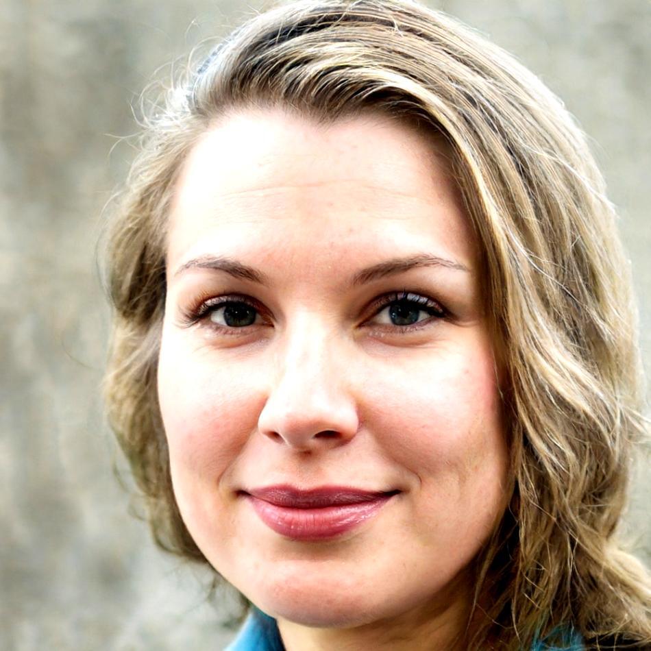 Portrait de Camille Moreau, experte en méditation professionnelle